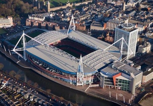 Sân vận động Thiên Niên Kỷ (xứ Wales) từng phải mời thầy phong thuỷ về điều chỉnh phòng thay đồ được cho là không may mắn. Ảnh: The 18.
